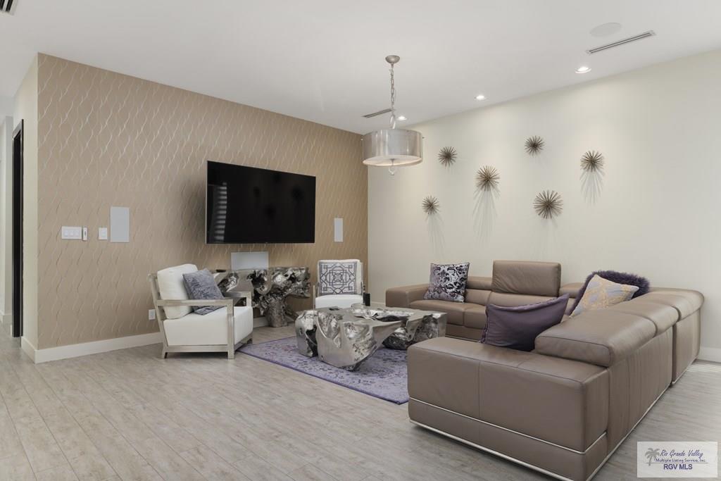 5553 Rustic Manor Dr, BROWNSVILLE, Texas image 3
