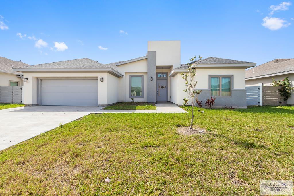 4416 Aurora Cir, BROWNSVILLE, Texas image 1