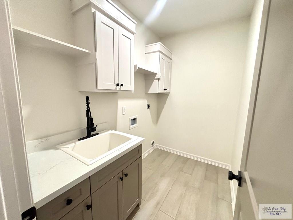 2241 El Aire St, BROWNSVILLE, Texas image 31