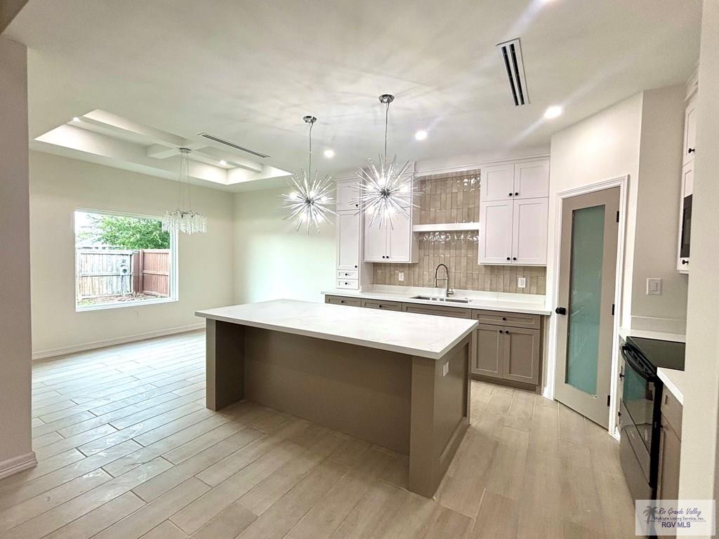 2241 El Aire St, BROWNSVILLE, Texas image 8