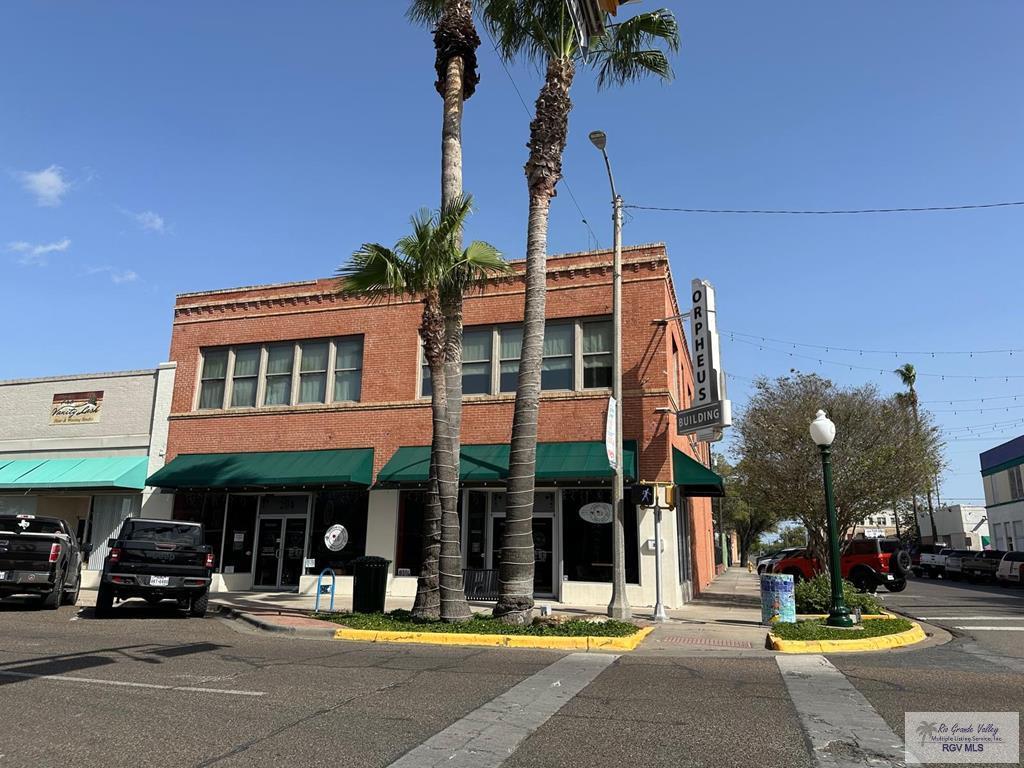 204 W Jackson Ave, HARLINGEN, Texas image 1