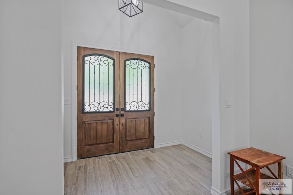 25142 Teal Cir, SAN BENITO, Texas image 5