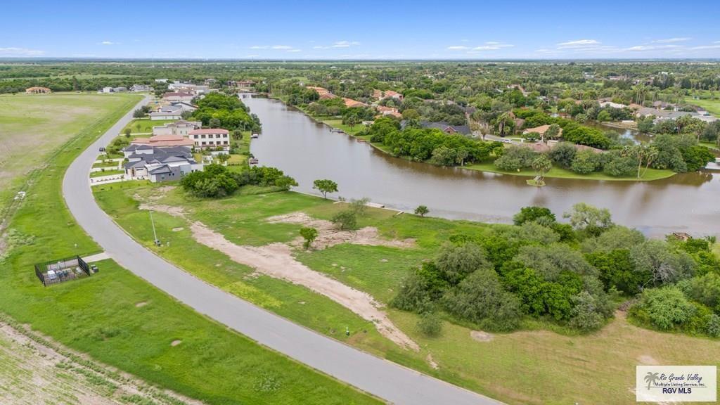 2041 Santa Ana, RANCHO VIEJO, Texas image 5