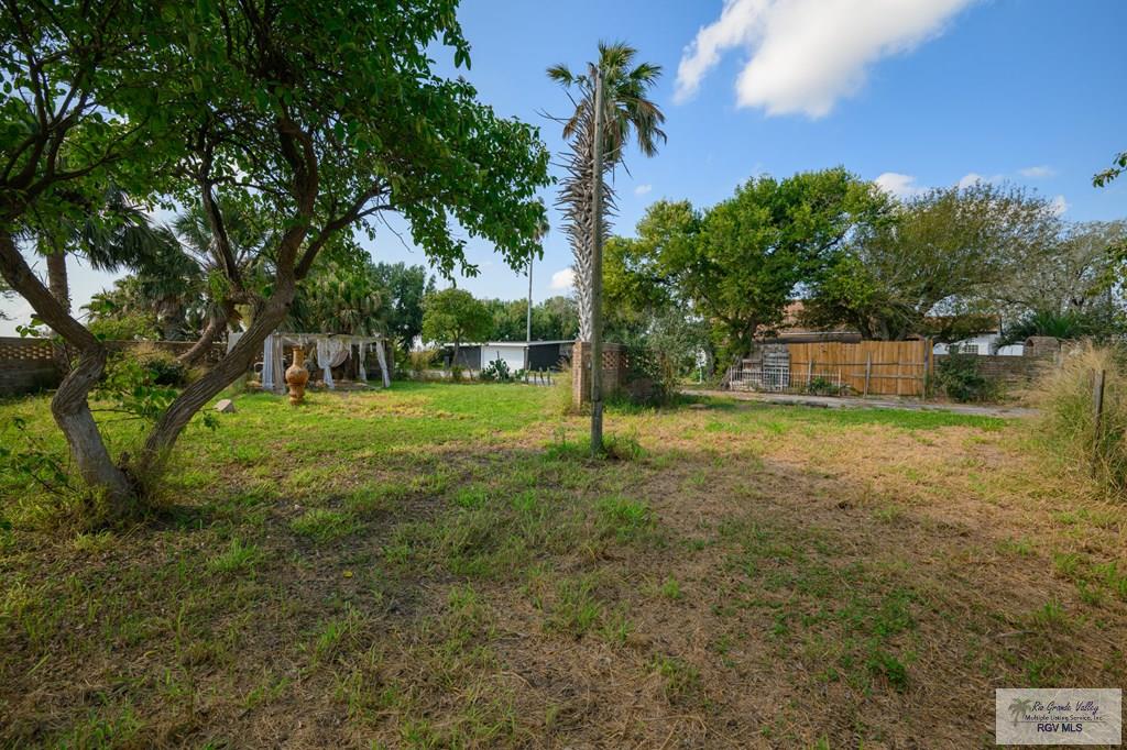 13446 Humphrey Rd, RAYMONDVILLE, Texas image 45