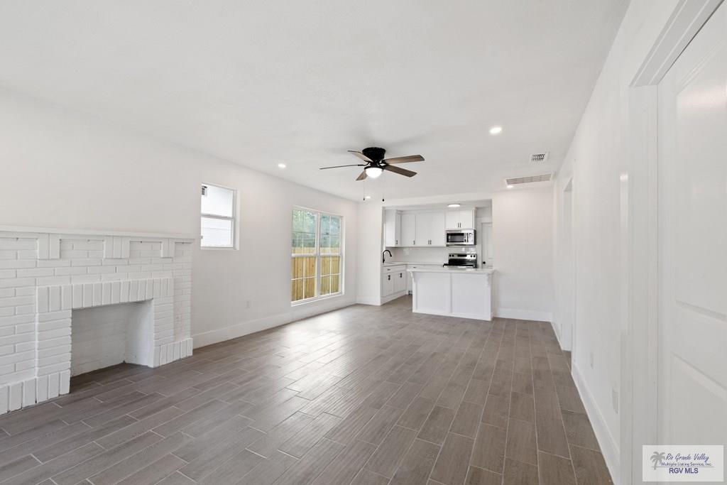 518 N J St, HARLINGEN, Texas image 2