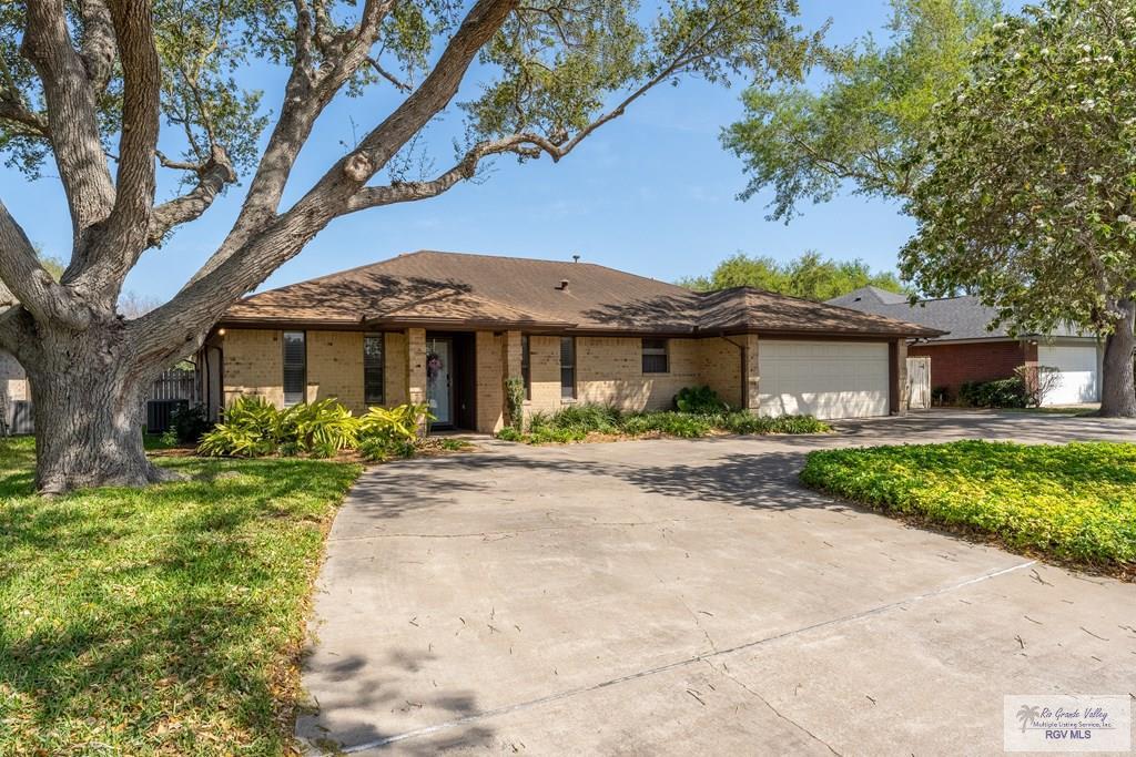1916 Loquat Dr, HARLINGEN, Texas image 2