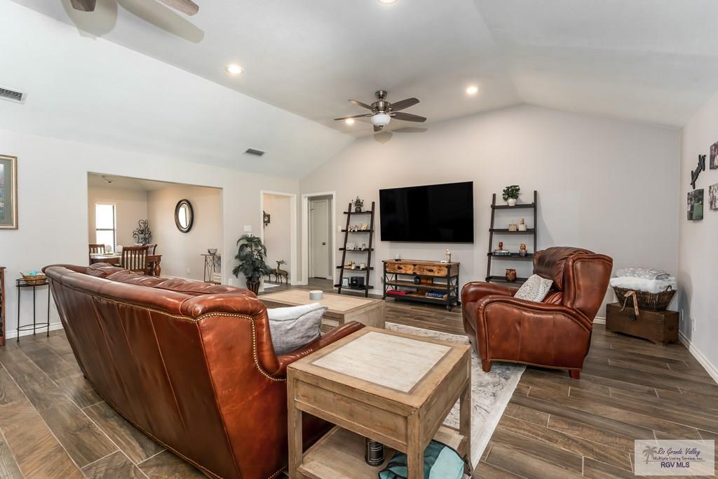 1916 Loquat Dr, HARLINGEN, Texas image 6