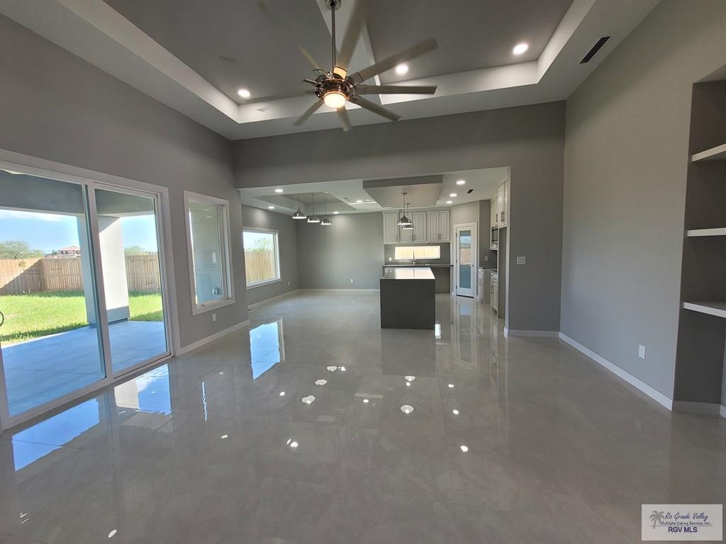 6289 King Palm Loop, BROWNSVILLE, Texas image 4
