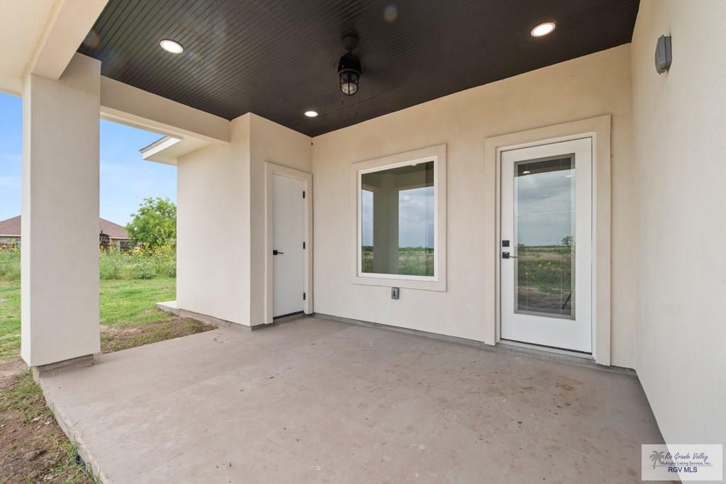 7310 Folsom Lake, OLMITO, Texas image 16