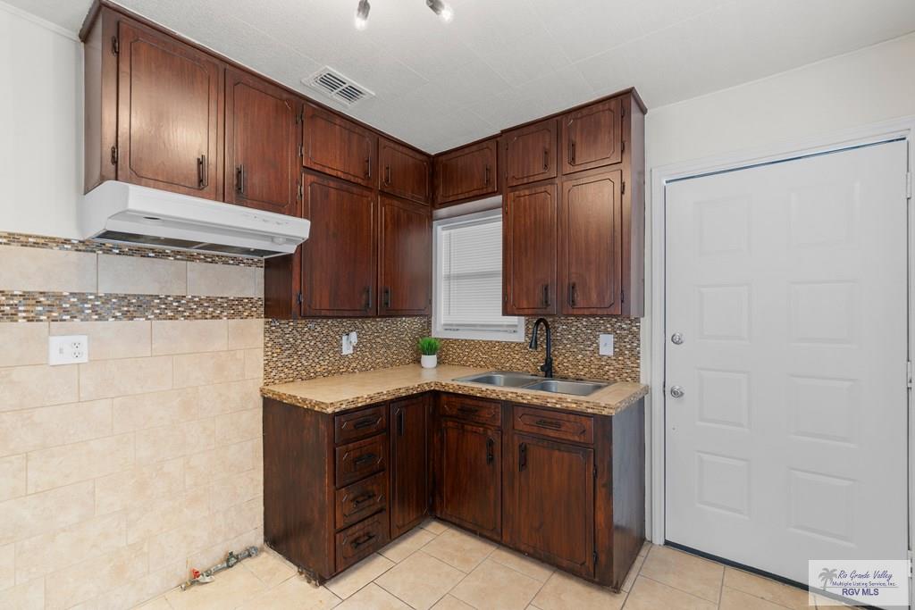 202 E Harding Ave, HARLINGEN, Texas image 17