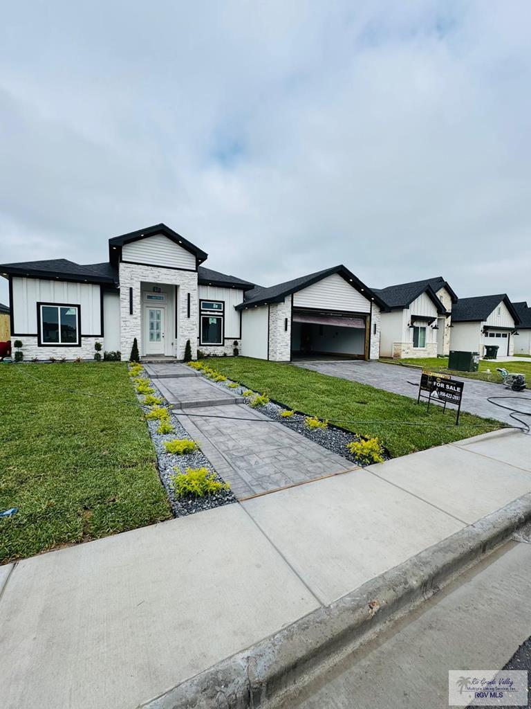 1220 Milania Dr, LA FERIA, Texas image 1