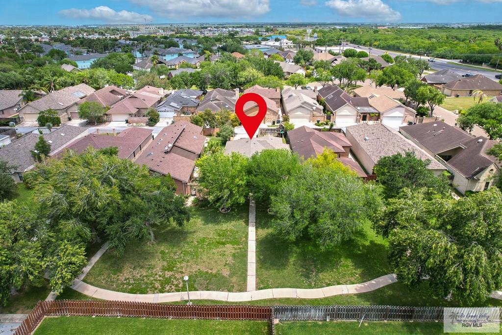 208 Parkview Cir, HARLINGEN, Texas image 3