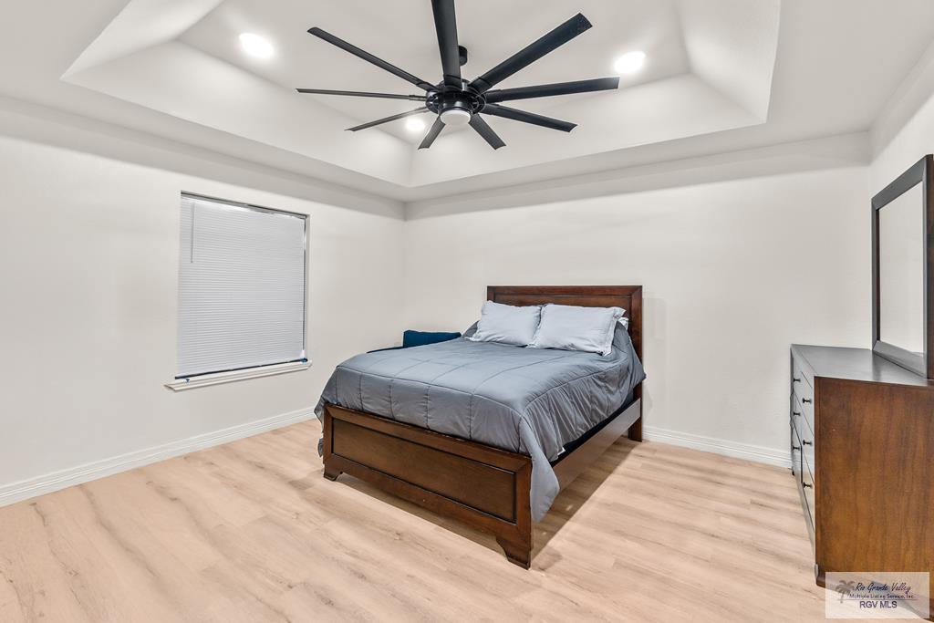 208 Parkview Cir, HARLINGEN, Texas image 13