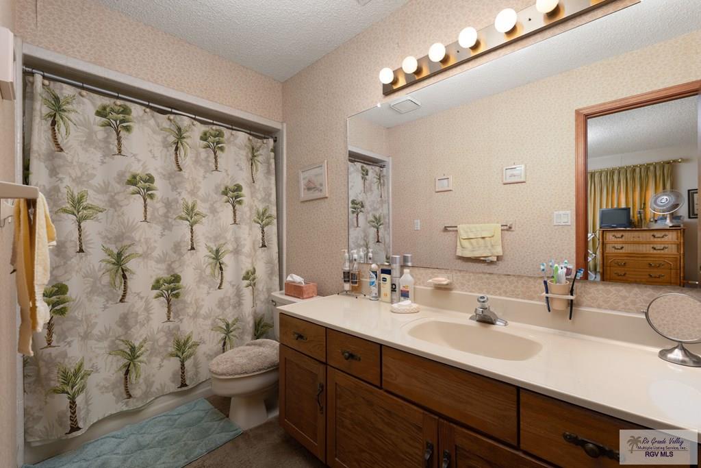 1404 Santa Ana Ave, RANCHO VIEJO, Texas image 14
