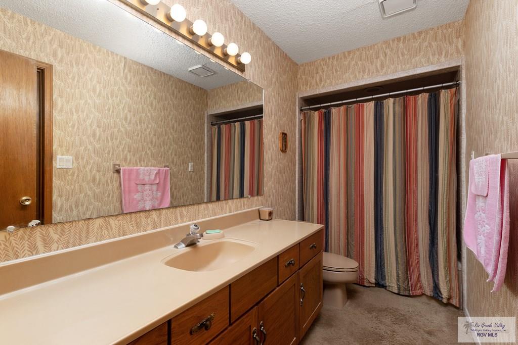 1404 Santa Ana Ave, RANCHO VIEJO, Texas image 12