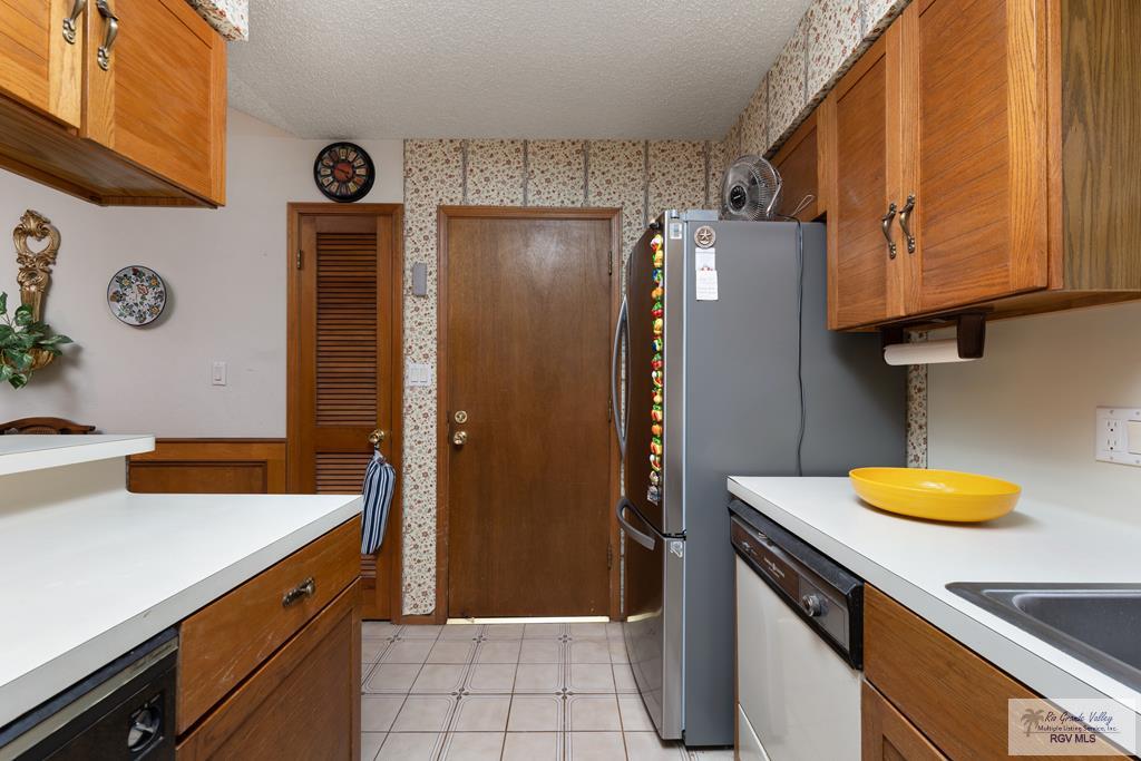 1404 Santa Ana Ave, RANCHO VIEJO, Texas image 10