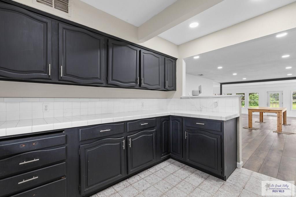 441 Champion Dr, BROWNSVILLE, Texas image 12