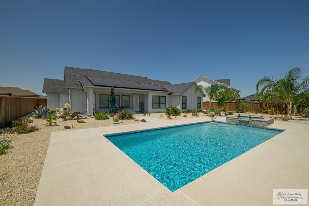 1409 Jocelyn Cir, HARLINGEN, Texas image 2
