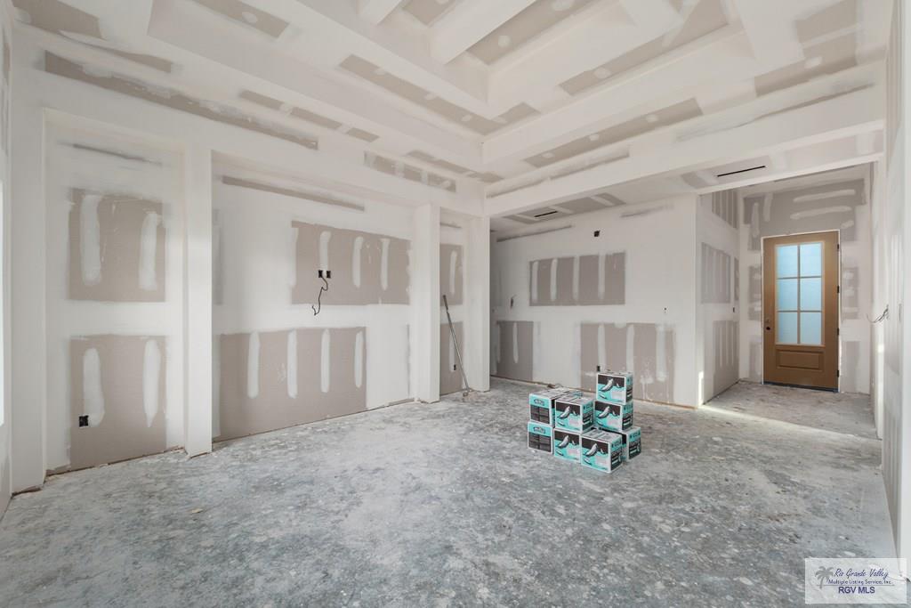 9137 Saucito St, LOS FRESNOS, Texas image 2