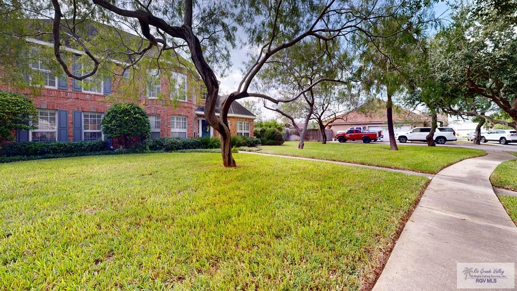 1415 Mesquite Grove, BROWNSVILLE, Texas image 2