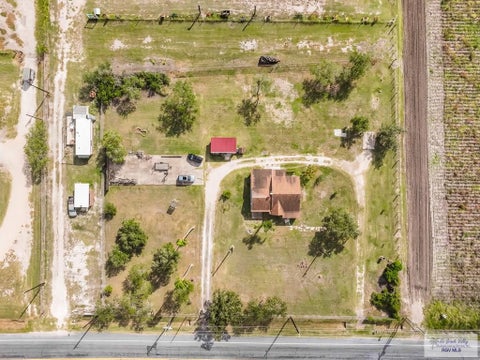 Homes For Sale - 1370 E Hidalgo Ave<br/> Hidalgo County, RAYMONDVILLE, TX 78580