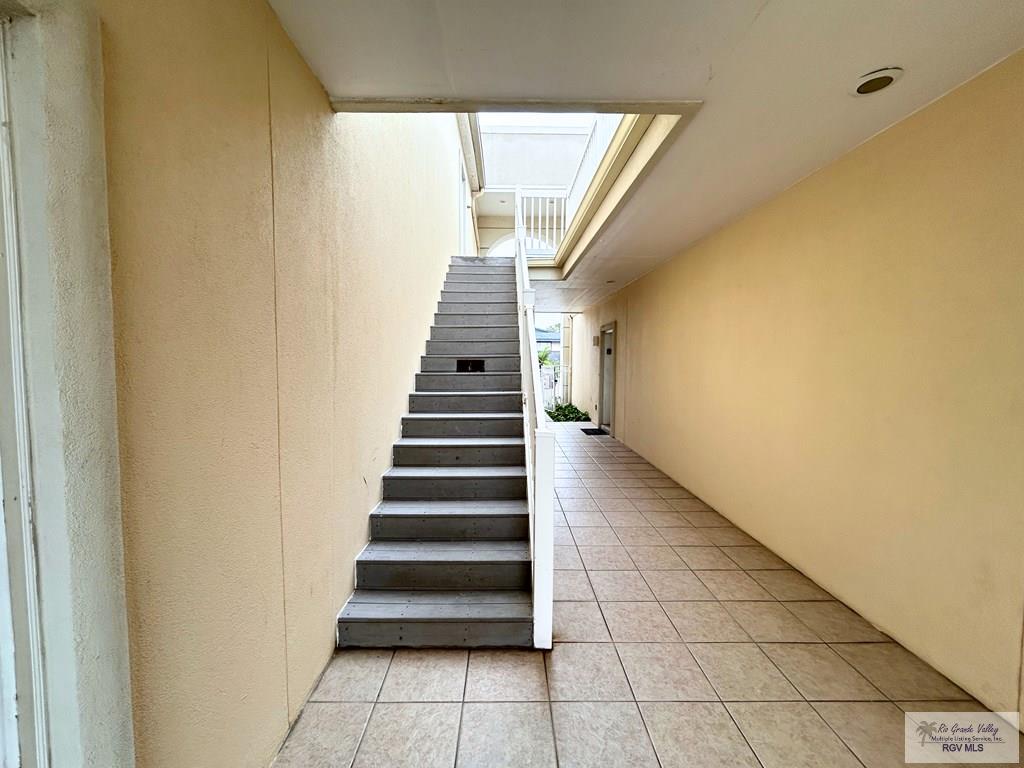 201 W Oleander St #UNIT 6, SOUTH PADRE ISLAND, Texas image 2