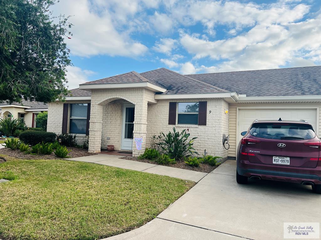 9 Doral Dr, LAGO VISTA, Texas image 1