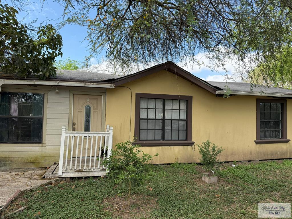 515 Florence Ln, BROWNSVILLE, Texas image 1