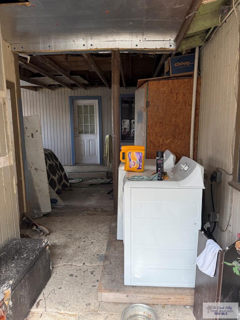 515 Florence Ln, BROWNSVILLE, Texas image 13