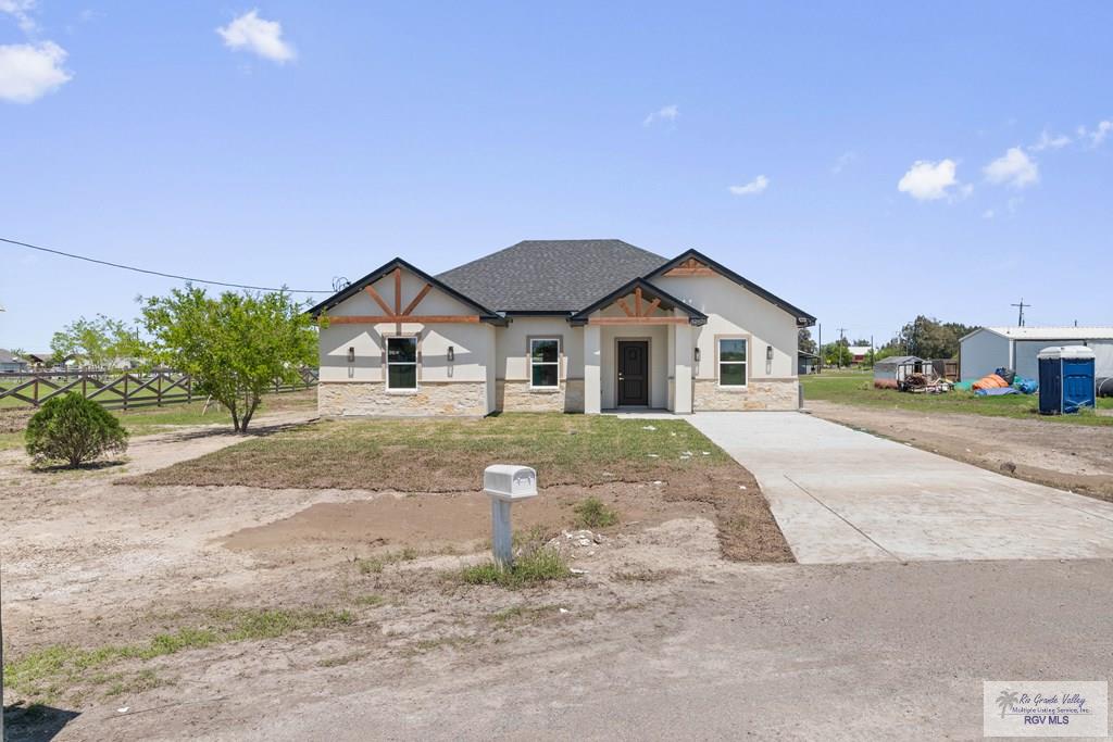 32975 Agave St, LOS FRESNOS, Texas image 3