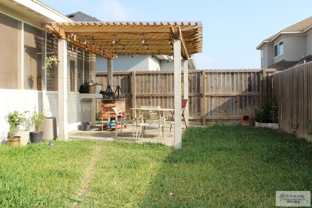 3512 Westcreek Dr, BROWNSVILLE, Texas image 34