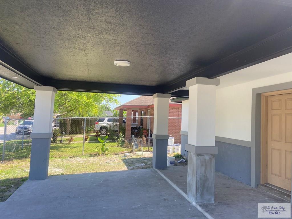 530 Star Ruby Ln, BROWNSVILLE, Texas image 7