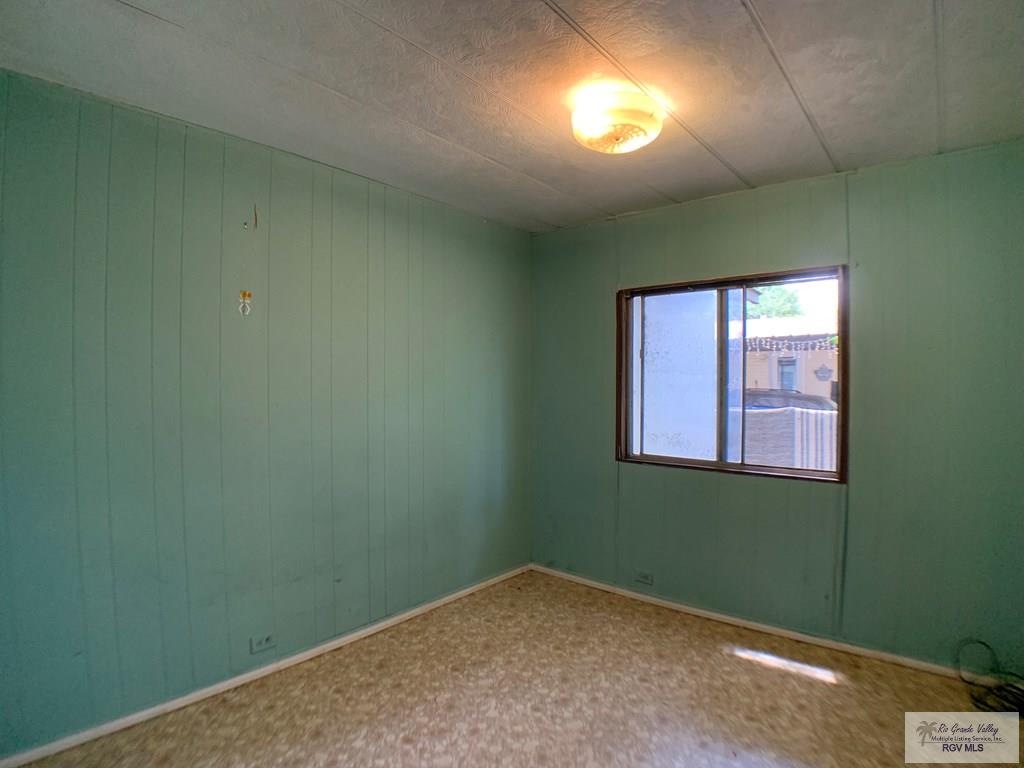1110 Harrison Ave, ALAMO, Texas image 6