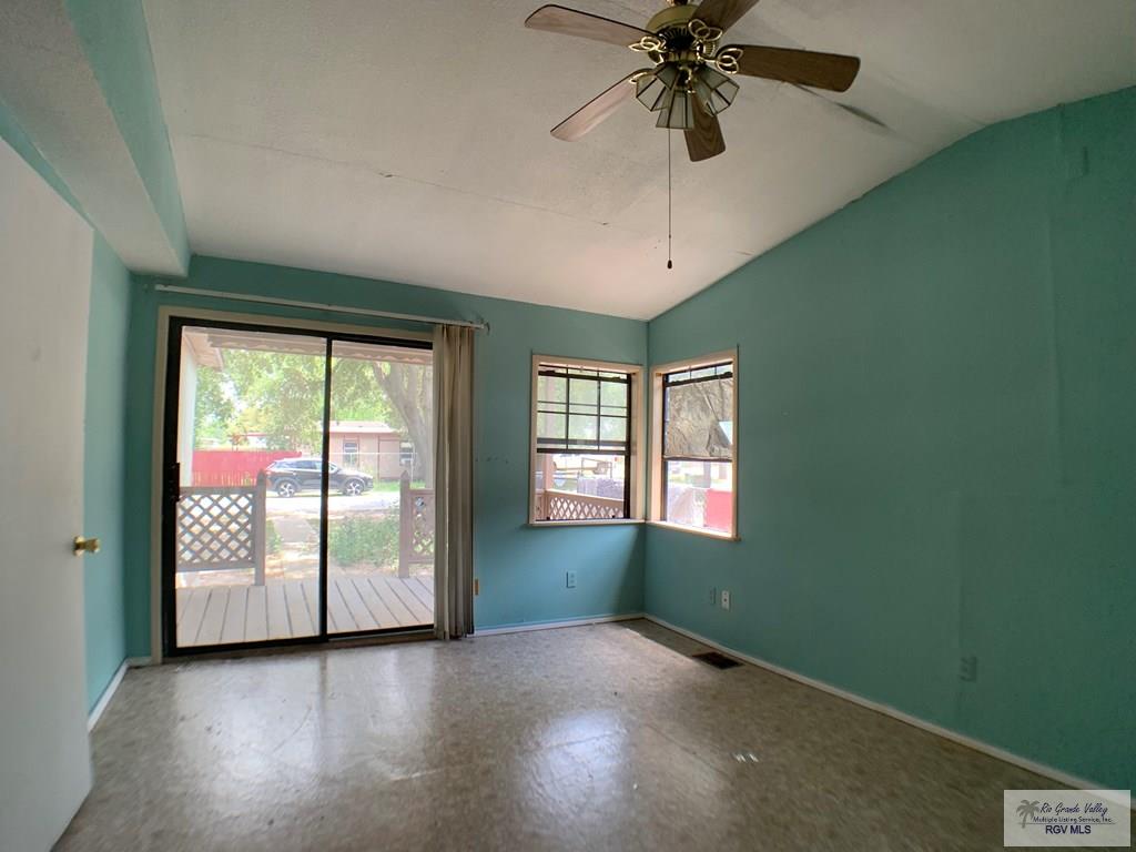 1110 Harrison Ave, ALAMO, Texas image 5