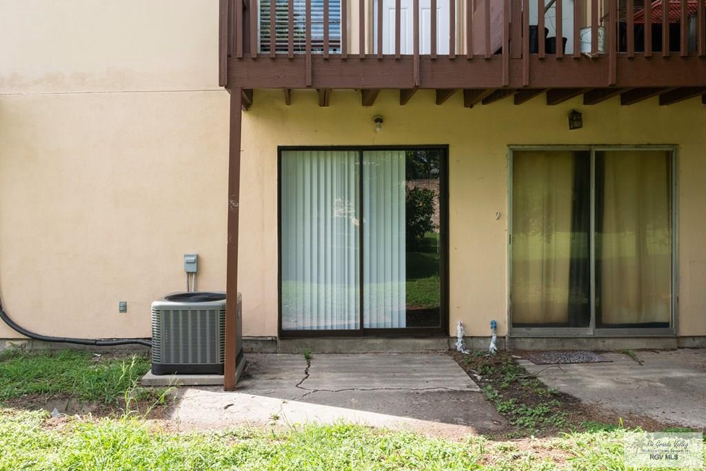 805 Continental Dr, BROWNSVILLE, Texas image 8