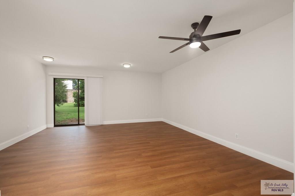 805 Continental Dr, BROWNSVILLE, Texas image 3
