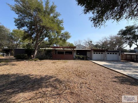 Homes For Sale - 1618 S Parkwood Dr<br/> Cameron County, HARLINGEN, TX 78550