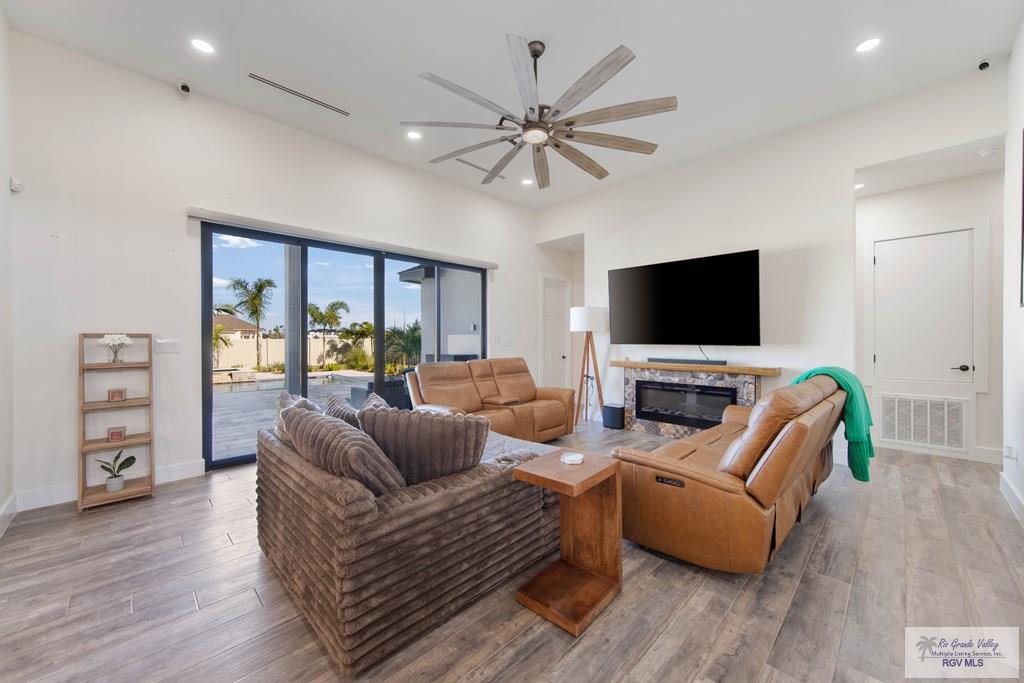 4314 Claude Lane, HARLINGEN, Texas image 5