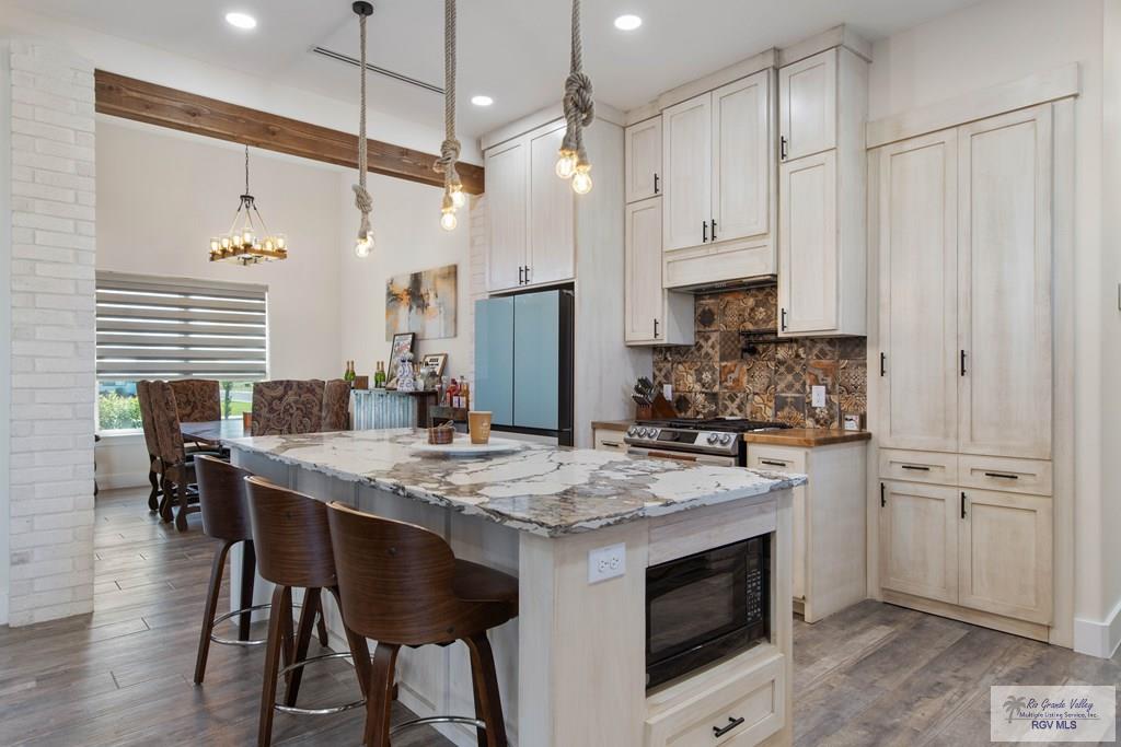 4314 Claude Lane, HARLINGEN, Texas image 9