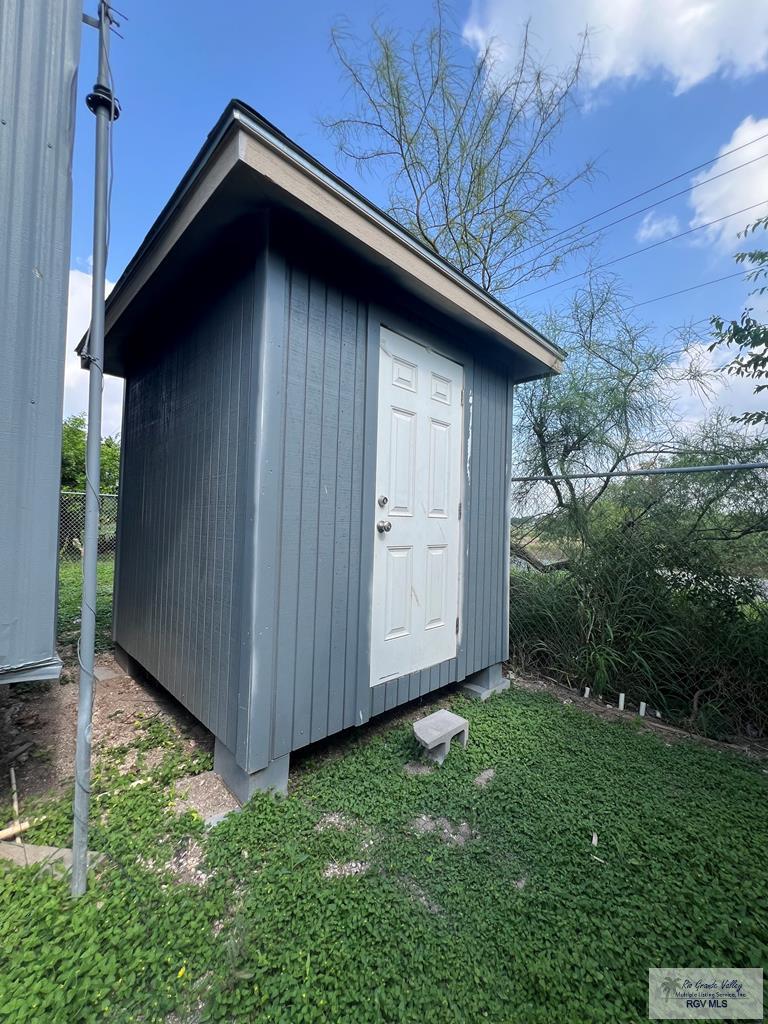 6611 Coach Cir, BROWNSVILLE, Texas image 36