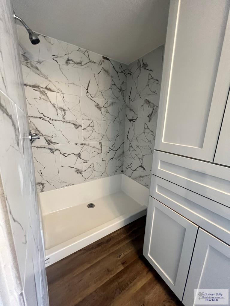 6611 Coach Cir, BROWNSVILLE, Texas image 24