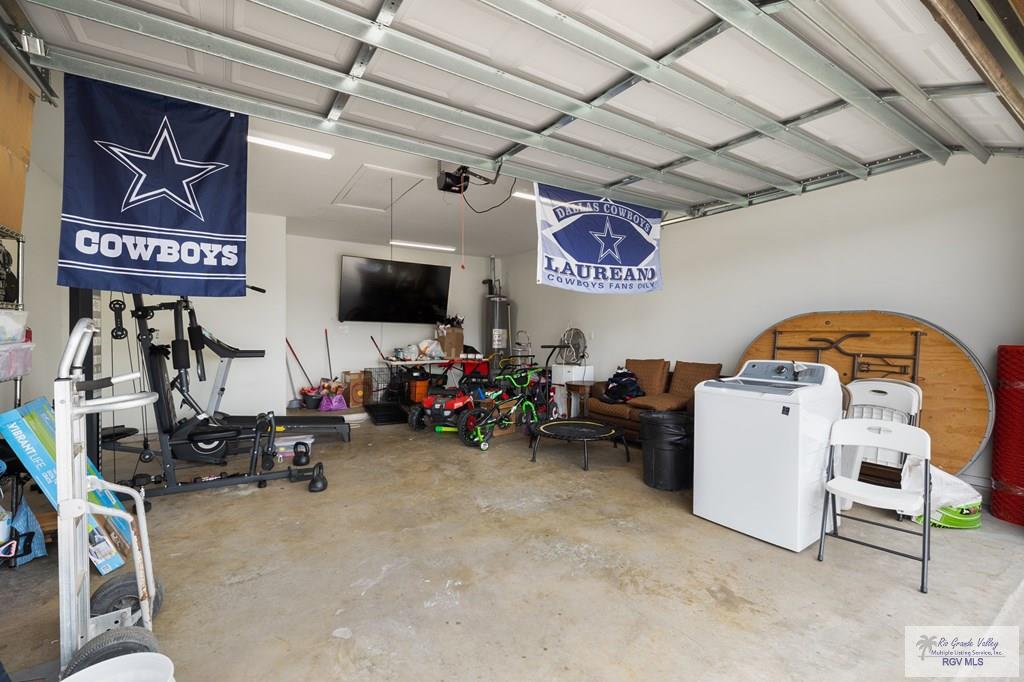 9748 Lake Arthur Ct, LOS FRESNOS, Texas image 17