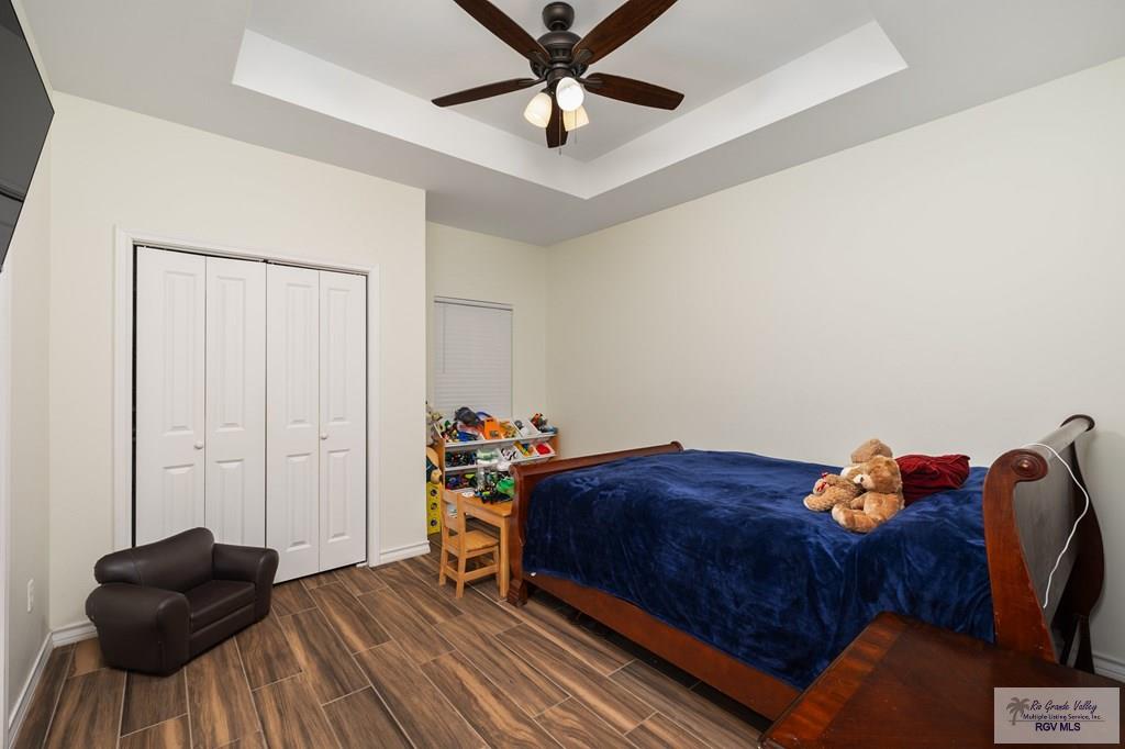 9748 Lake Arthur Ct, LOS FRESNOS, Texas image 11