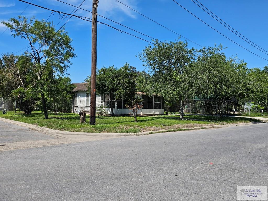 2305 Las Casas St, BROWNSVILLE, Texas image 10