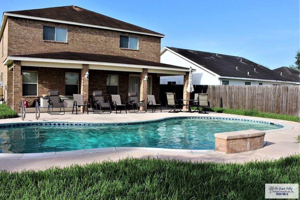 4502` S Hummingbird Ln, HARLINGEN, Texas image 2