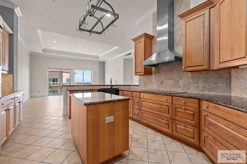 201 W Capricorn Dr, SOUTH PADRE ISLAND, Texas image 9