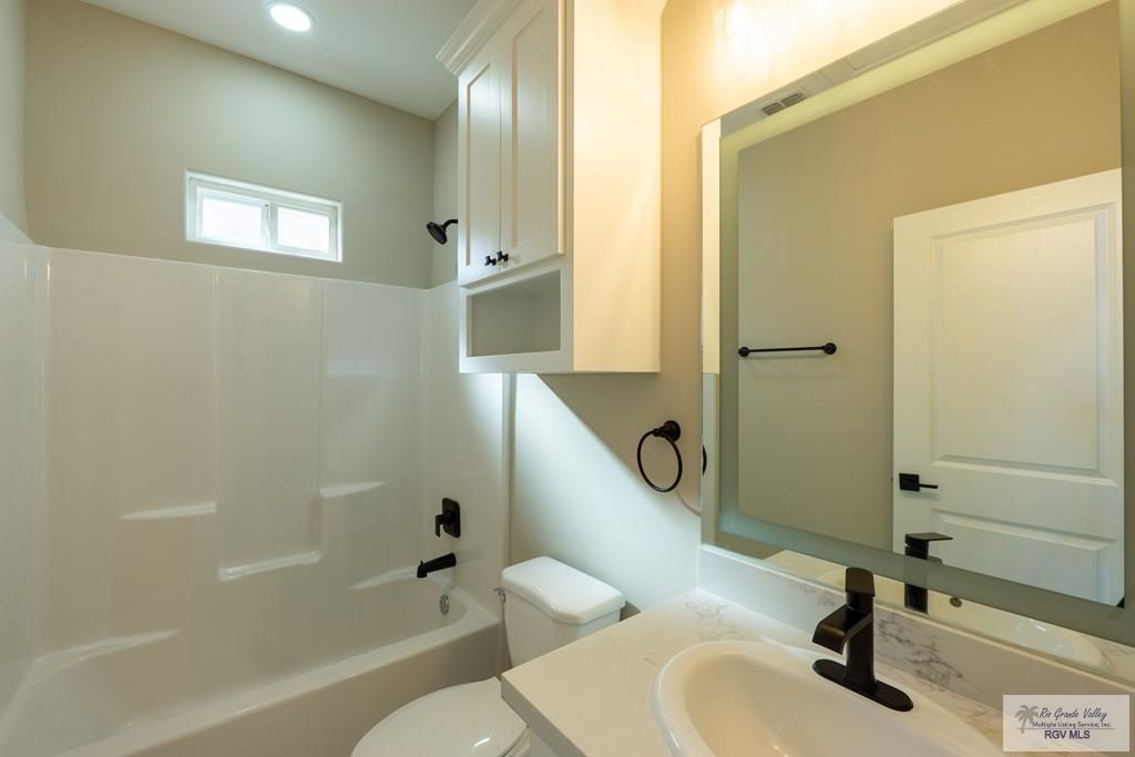 8729 Swan Lake Dr #23, HARLINGEN, Texas image 29