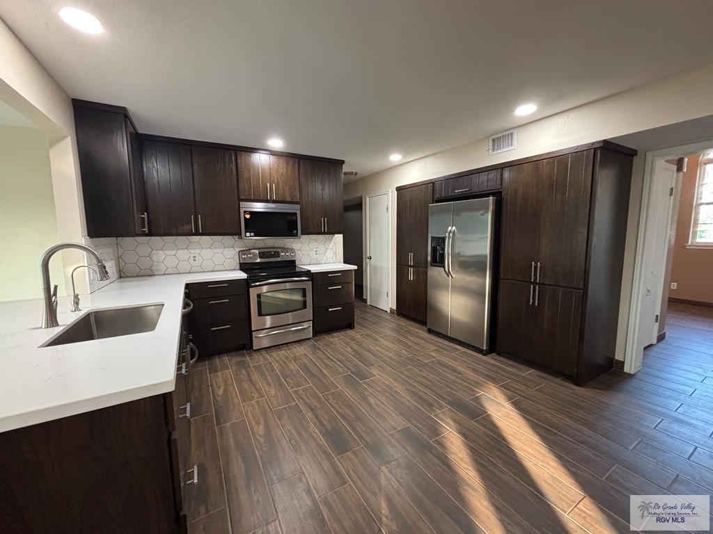 1060 Timothy St, SAN BENITO, Texas image 40