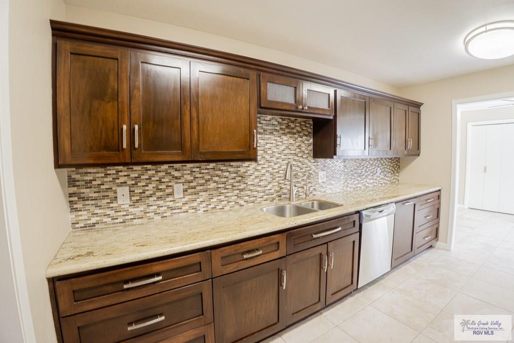 5513 Brazo Circle, HARLINGEN, Texas image 7