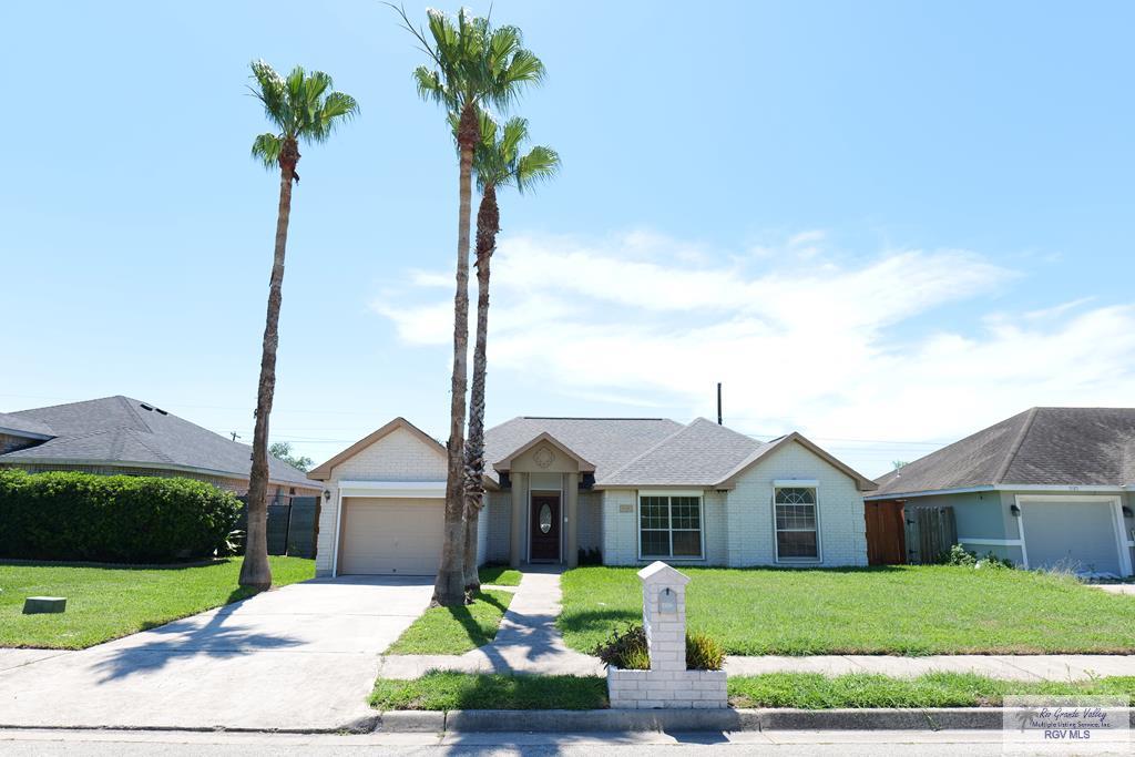 9165 Los Olmos Dr, LOS FRESNOS, Texas image 1